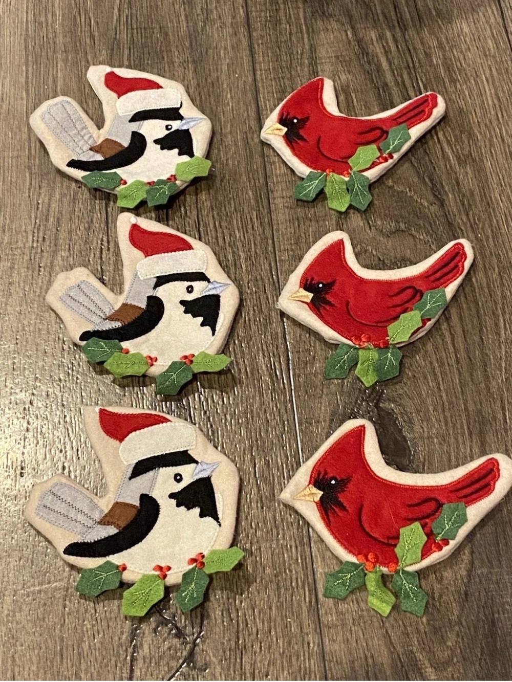 Cracker Barrel Cardinal Chickadee Embroidered Felt Utensil Holder Pockets Rustic